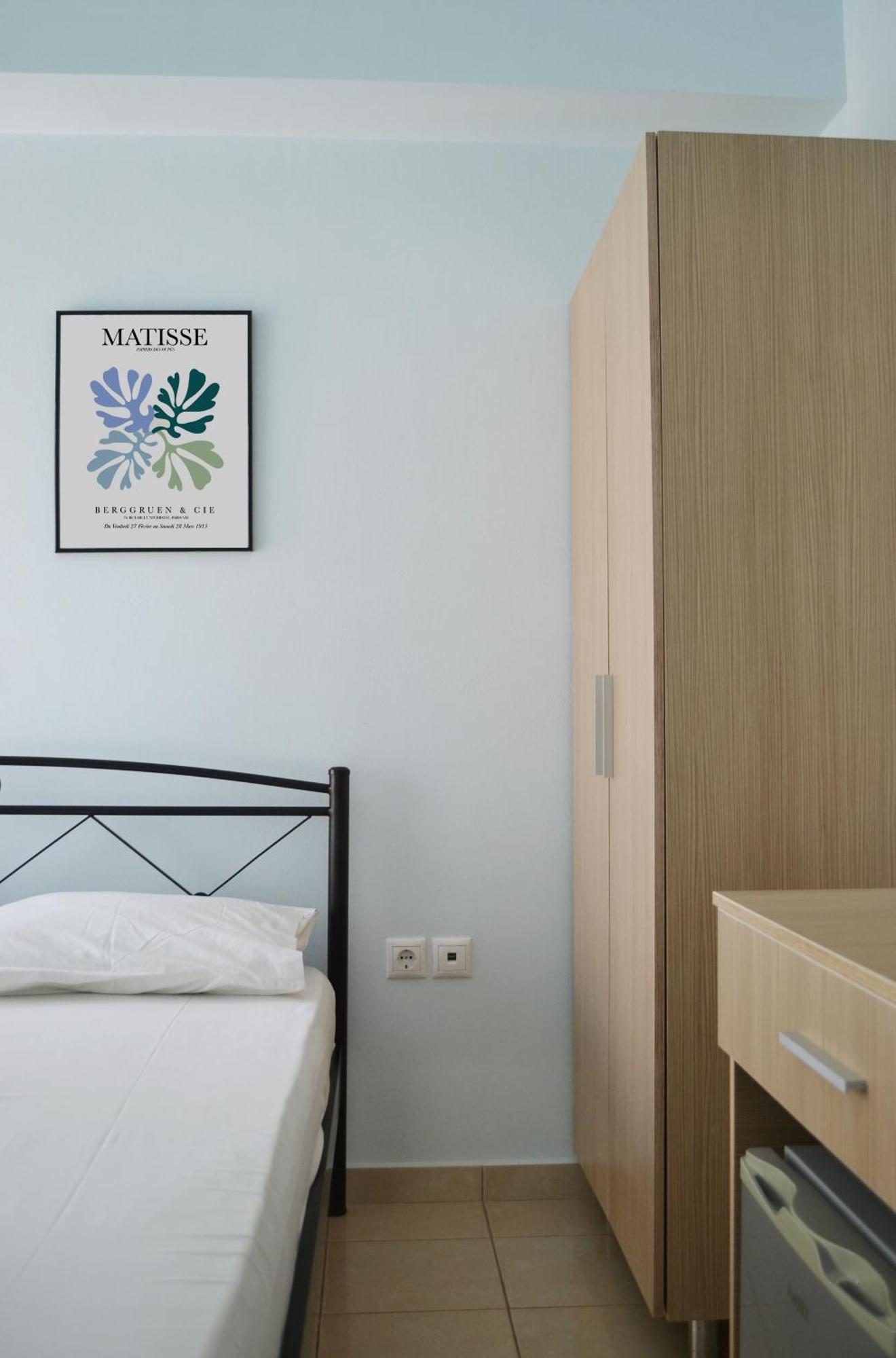 Sunflower Himara Himare Exterior foto